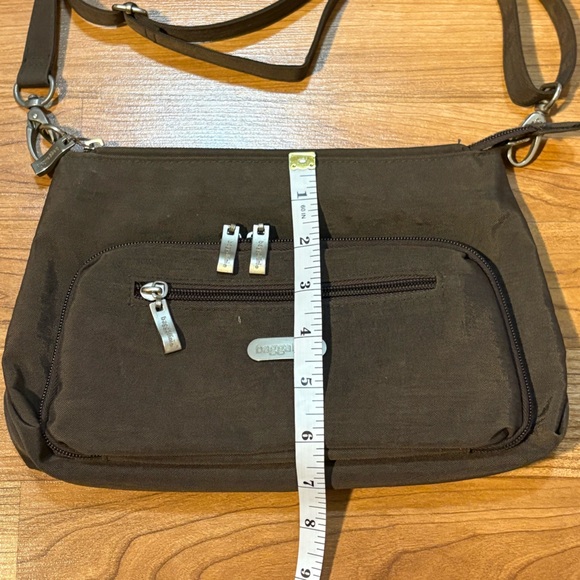 Baggallini Original Everyday Crossbody Bag Brown - Picture 6 of 7